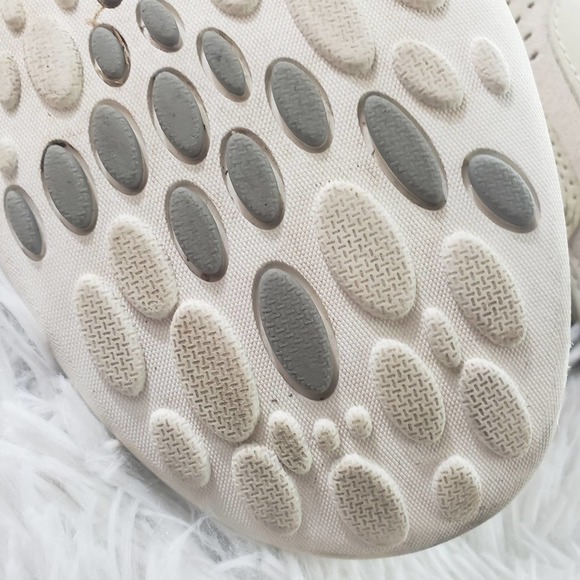 Merell Biege Slip On Tennis Shoe Sizs 9.5 - Picture 6 of 13